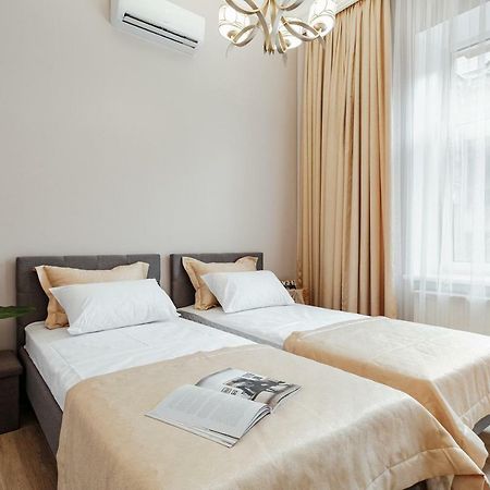 Central Barkar Apartments Odessa Esterno foto