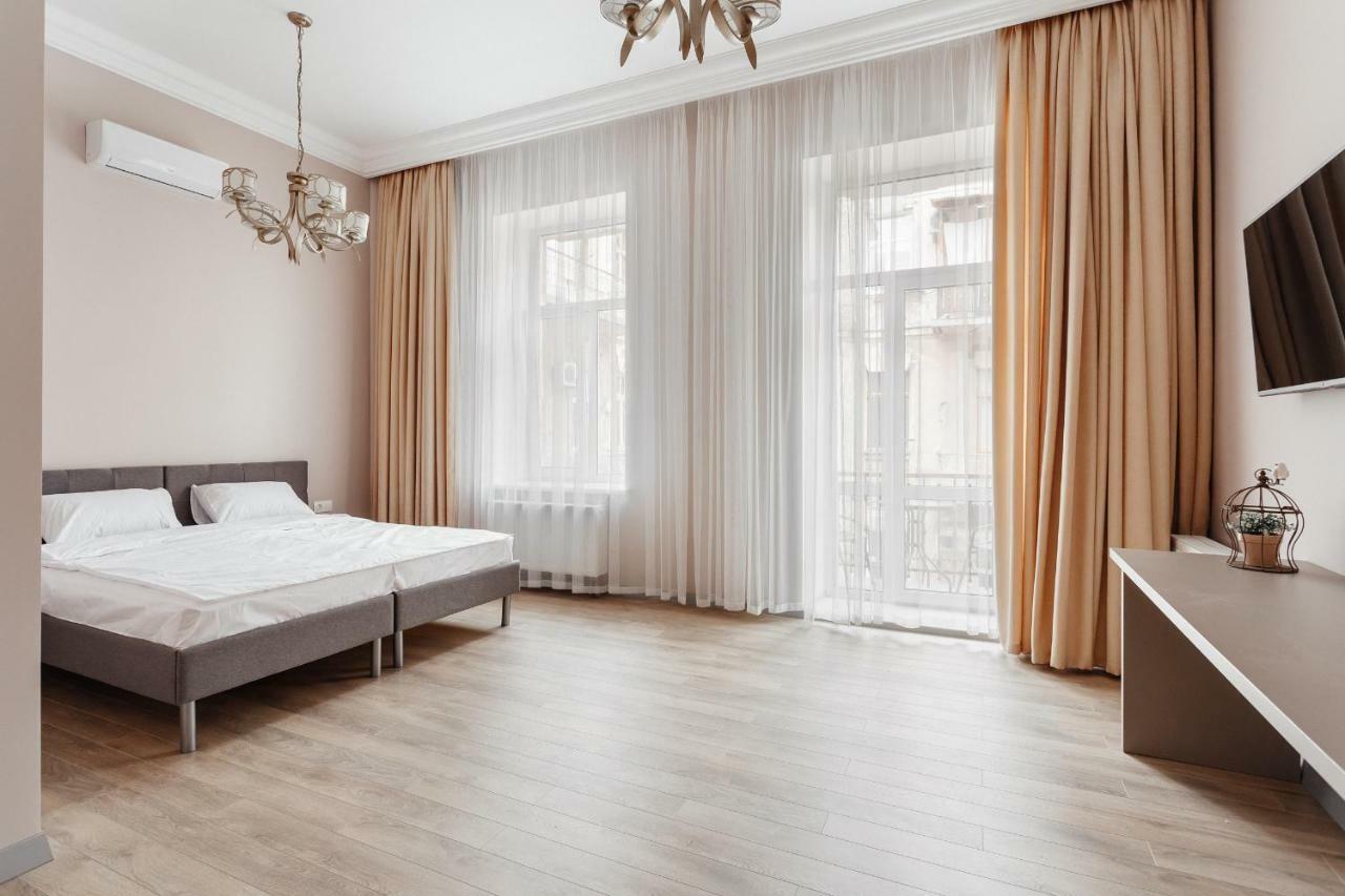 Central Barkar Apartments Odessa Esterno foto