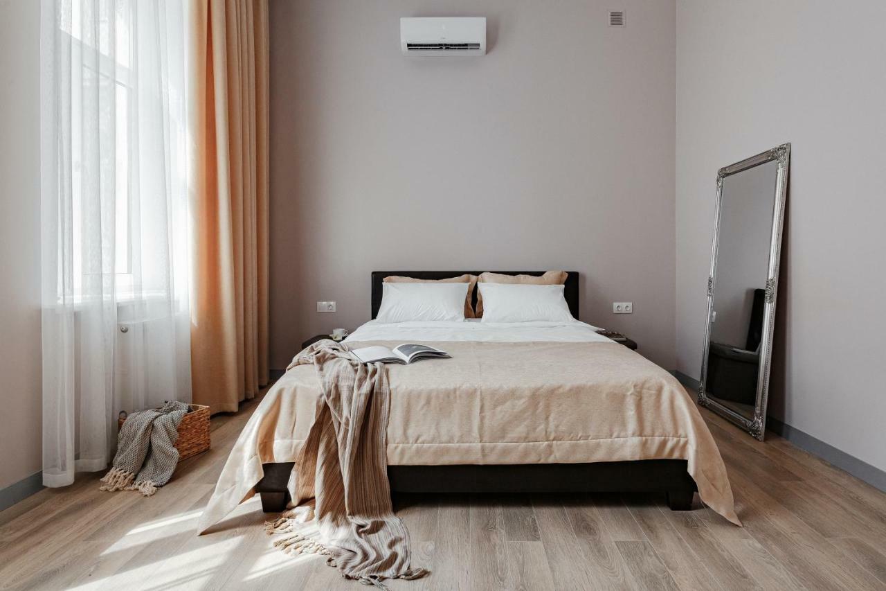 Central Barkar Apartments Odessa Esterno foto
